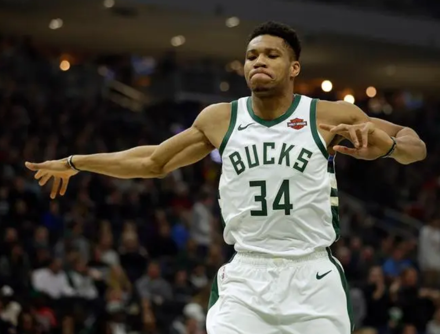 uzi比赛视频完整版高清